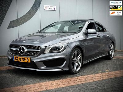 Grijs (metallic) Occasion 2015 Mercedes CLA180 Ambition Sedan | € 18.450 (Eerlijke prijs)