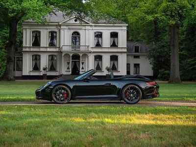 Porsche 911 Carrera 4S Cabriolet