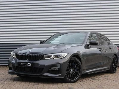 Grijs Occasion 2020 BMW 330e M Performance Sedan | € 24.950 (Iets duurder)