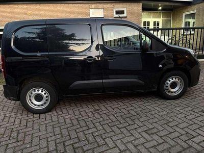 Zwart Gebruikt 2022 Peugeot E-Partner MPV | € 18.500 (Eerlijke prijs)