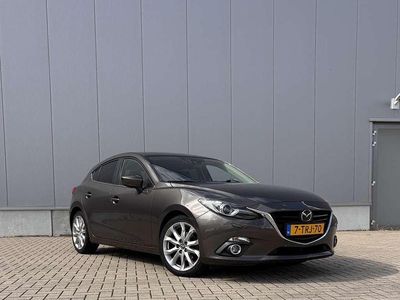 Bruin Occasion 2014 Mazda 3 Hatchback | € 12.995 (Iets duurder)