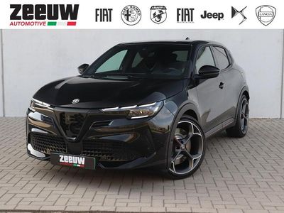 Zwart Nieuw 2025 Alfa Romeo Junior Veloce SUV | € 47.900 (Iets duurder)