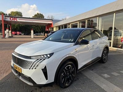 Wit Occasion 2024 Peugeot 3008 GTi SUV | € 34.645 (Eerlijke prijs)