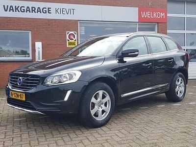 Zwart Gebruikt 2014 Volvo XC60 Summum SUV | € 15.450 (Eerlijke prijs)