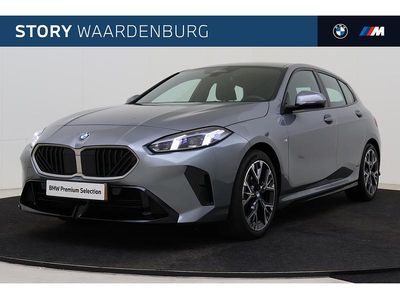 Occasion BMW 120 Comfort Edition 170 PK (125 kW) 2025 Grijs Hatchback
