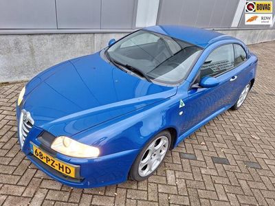 tweedehands Alfa Romeo GT 2.0 JTS Distinctive -nieuwe koppeling-