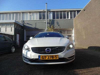 Wit Occasion 2015 Volvo V60 Stationwagen | € 8.749 (Duur)
