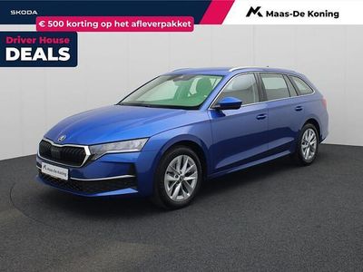 Blauw Gebruikt 2025 Skoda Octavia Selection Stationwagen | € 35.940 (Duur)