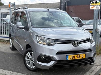 Grijs Gebruikt 2021 Toyota Proace Verso City Stationwagen | € 29.950 (Eerlijke prijs)