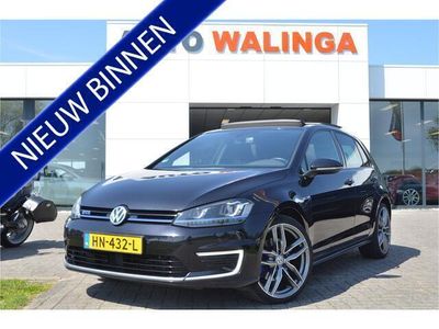 tweedehands VW Golf VII 1.4 TSI GTE Pano | Carplay | Afnb trekhaak | Adaptive cruise | Getint glas | 19'' LMV | PDC V+A | Metallic zwart