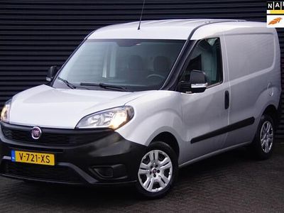 Zilver Gebruikt 2019 Fiat Doblò MPV | € 11.999 (Duur)