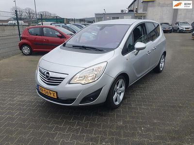 Grijs (metallic) Gebruikt 2010 Opel Meriva Cosmo MPV | € 3.499 (Eerlijke prijs)