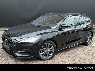 Zwart Gebruikt 2023 Ford Focus ST-Line X Stationwagen | € 26.945 (Iets duurder)