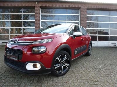 Rood Occasion 2017 Citroën C3 Shine Hatchback | € 7.900 (Eerlijke prijs)