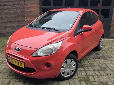 Rood Gebruikt 2009 Ford Ka Trend Hatchback | € 1.999 (Eerlijke prijs)
