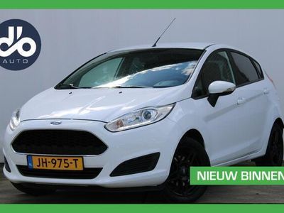 tweedehands Ford Fiesta 1.0 5-drs Style DEALER O.H. I AIRCO I TREKHAAK