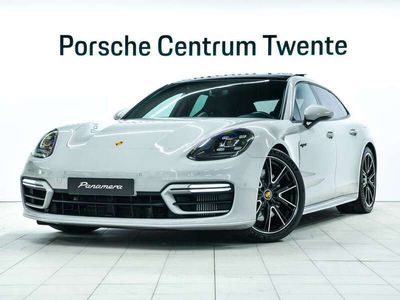 Porsche Panamera 4
