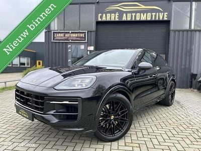Zwart Occasion 2024 Porsche Cayenne Sport SUV | € 99.950 (Super prijs)