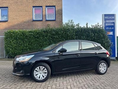 Zwart (metallic) Occasion 2014 Citroën C4 Hatchback | € 4.950 (Super prijs)