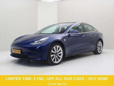 Blauw Occasion 2020 Tesla Model 3 Standard Range Sedan | € 16.900 (Eerlijke prijs)