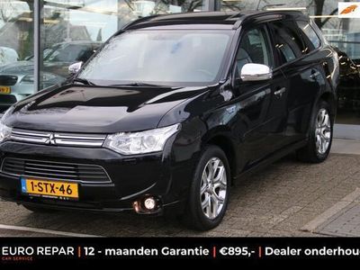 tweedehands Mitsubishi Outlander 2.0 PHEV Instyle TREKHAAK LEDER SCHUIFDAK!