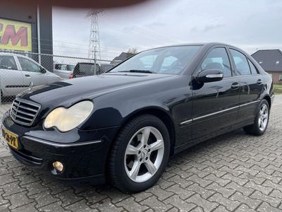 Mercedes C200