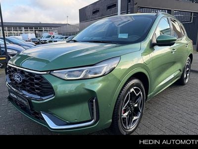 Groen Occasion 2024 Ford Kuga ST-Line X SUV | € 36.945 (Goede deal)