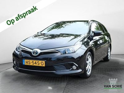 Toyota Auris Hybrid