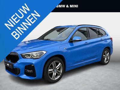 Blauw Gebruikt 2021 BMW X1 Sport Line SUV | € 29.950 (Eerlijke prijs)