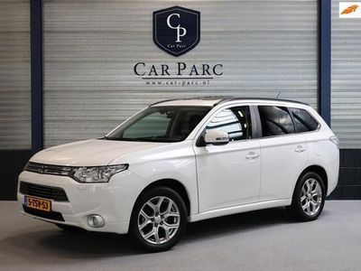 tweedehands Mitsubishi Outlander 2.0 PHEV Instyle XENON/SCHUIFDAK/LEER+S.VERWARMING