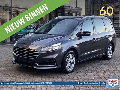 Zwart (metallic) Gebruikt 2022 Ford Galaxy Titanium MPV | € 36.950