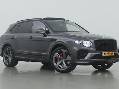 Occasion Bentley Bentayga 549 PK (403 kW) 2022 Grijs SUV