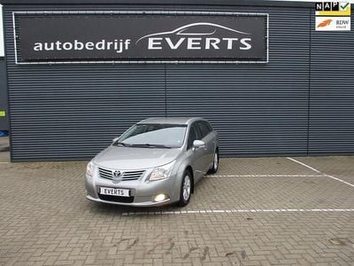 Occasion Toyota Avensis 147 PK (108 kW) 2009 Grijs (metallic) Stationwagen