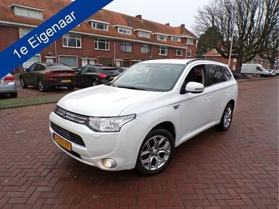 Wit Gebruikt 2013 Mitsubishi Outlander Instyle SUV | € 12.944 (Eerlijke prijs)