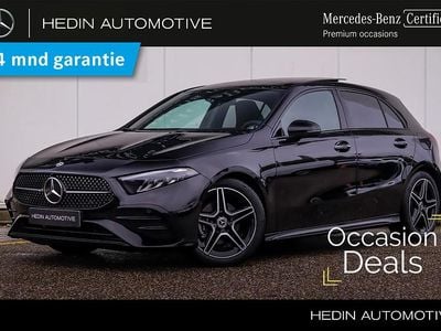 Zwart Occasion 2025 Mercedes A180 AMG line Hatchback | € 35.900 (Iets duurder)