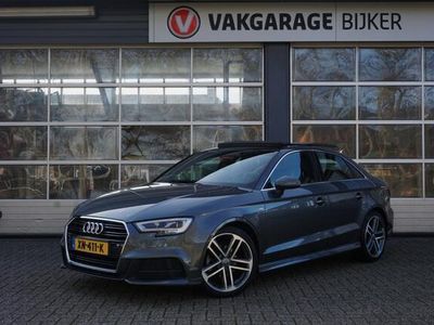 tweedehands Audi A3 Limousine 35 TFSI CoD Sport S Line Edition panoramadak!