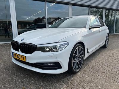 Wit Gebruikt 2018 BMW 520 Sport Line Sedan | € 23.999 (Goede deal)