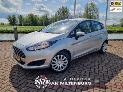 tweedehands Ford Fiesta 1.0 EcoBoost Titanium Airco Isofix Parkeersensoren