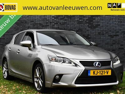 Lexus CT200h