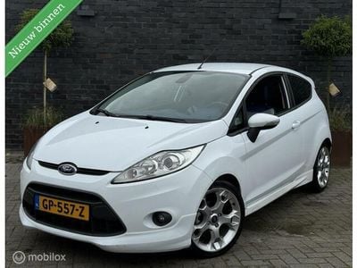 Occasion Ford Fiesta Individual 120 PK (88 kW) 2010 Wit Hatchback