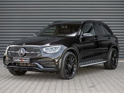 Mercedes GLC300