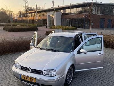 Occasion VW Golf IV Trendline 75 PK (55 kW) 2000 Grijs Hatchback