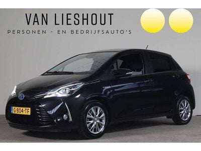 Occasion Toyota Yaris Hybrid 101 PK (74 kW) 2020 Zwart Hatchback