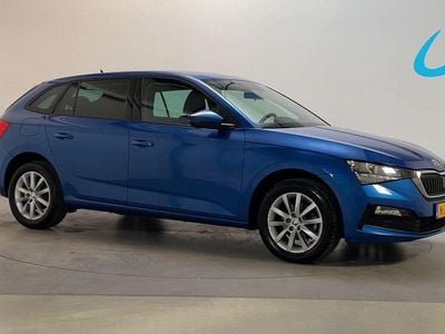 Blauw Occasion 2022 Skoda Scala Hatchback | € 14.250 (Goede deal)