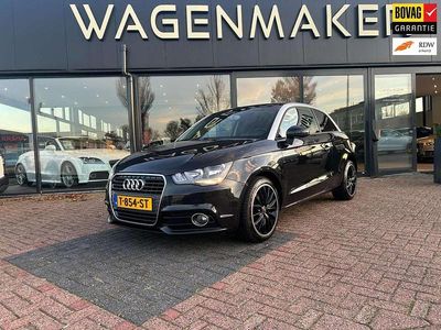Zwart (metallic) Occasion 2011 Audi A1 Ambition Hatchback | € 8.950 (Eerlijke prijs)