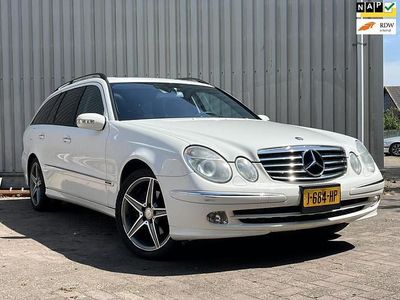 Wit Gebruikt 2004 Mercedes E320 Avantgarde Stationwagen | € 7.450