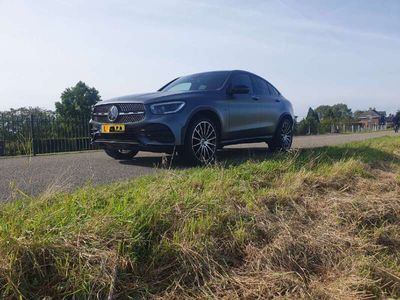 Mercedes GLC300