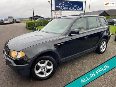 Zwart (metallic) Occasion 2004 BMW X3 SUV | € 3.250 (Duur)