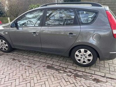 Grijs Occasion 2009 Hyundai i30 Dynamiq MPV | € 2.700 (Eerlijke prijs)
