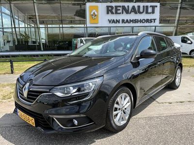 tweedehands Renault Mégane IV Estate 1.2 TCe Limited / 6-Bak / 100 PK / DAB / Apple Carplay / Android Auto / PDC A / Navi / Cruise / Keyless entry / LM Velgen 16'' /